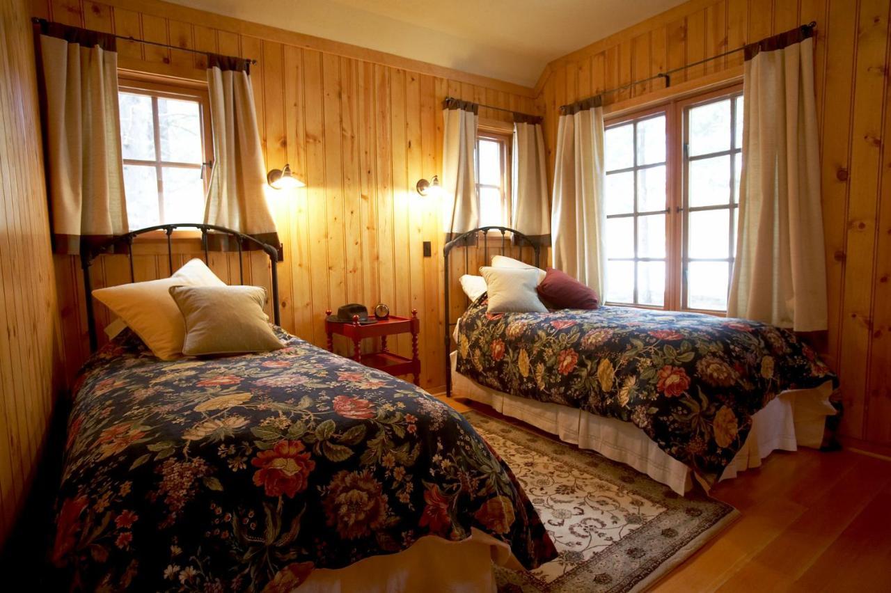 Lake Creek Lodge Bend Exterior foto